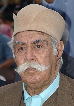 کلاه دوگوشی قشقایی