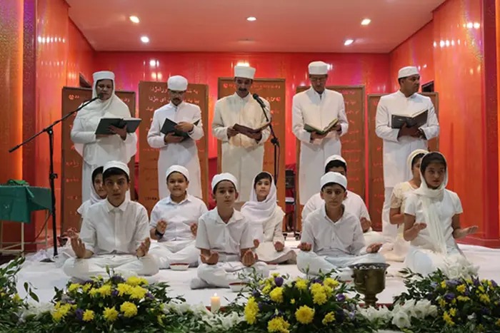 پرونده:رنگ سال۶.jpg