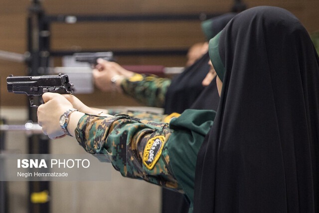 پرونده:پلیس زن در ایران۱۲.jpg