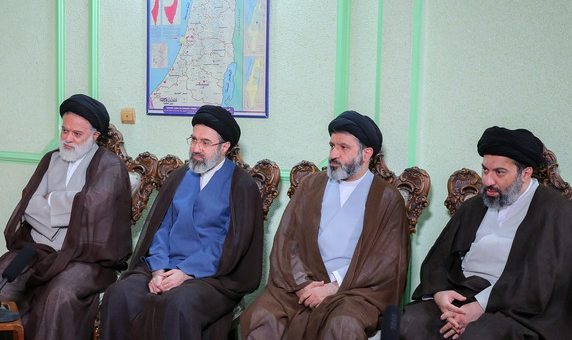 پرونده:خاندان خامنهای6.png
