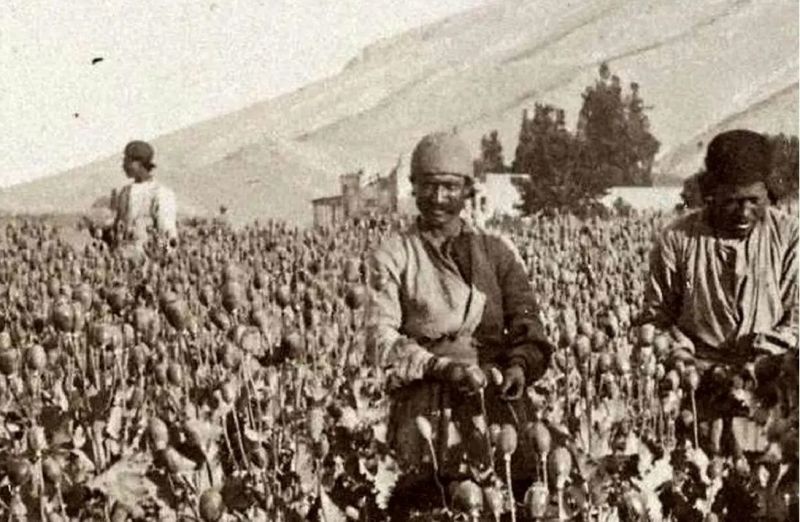 پرونده:ایران در دوران قاجاریه۹.jpg