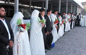 ازدواج دسته‌جمعی زوج‌های جوان افغانستانی در هرات