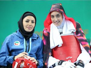 مهرو کرمانی و کیمیا علیزاده