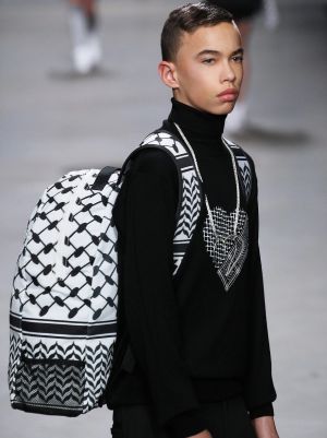 استفاده از چفیه در دنیای مد