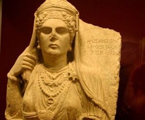 پوشاک زنان در دوره اشکانیان