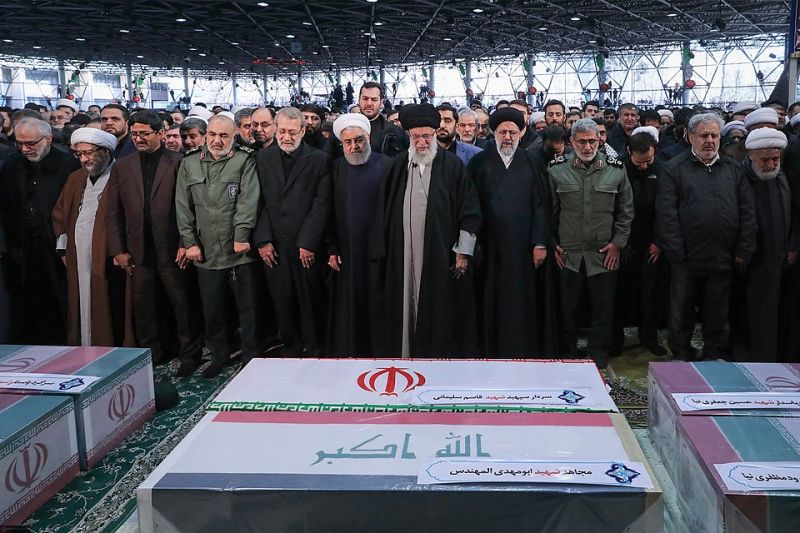 پرونده:تشییع جنازه قاسم سلیمانی.jpg