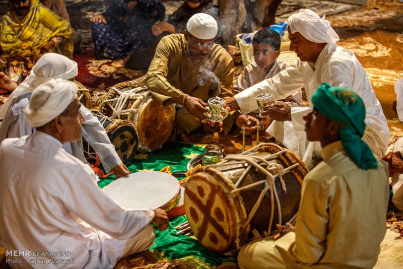 پرونده:آیین زار۵.jpg