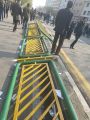 شکسته شدن نرده‌های وسط خیابان براثر ازدحام تشییع جنازه اکبر هاشمی رفسنجانی