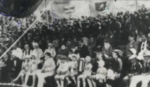 لویه‌جرگه-ثریا همسر شاه امان‌الله بدون حجاب