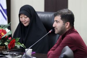 فاطمه هوشینو