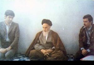 دیدار مسعود رجوی و موسی خیابانی از مجاهدین خلق ایران با روح‌الله خمینی