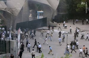 حمله معترضان به دانشگاه تهران ۱۸ تیر ۱۳۷۸