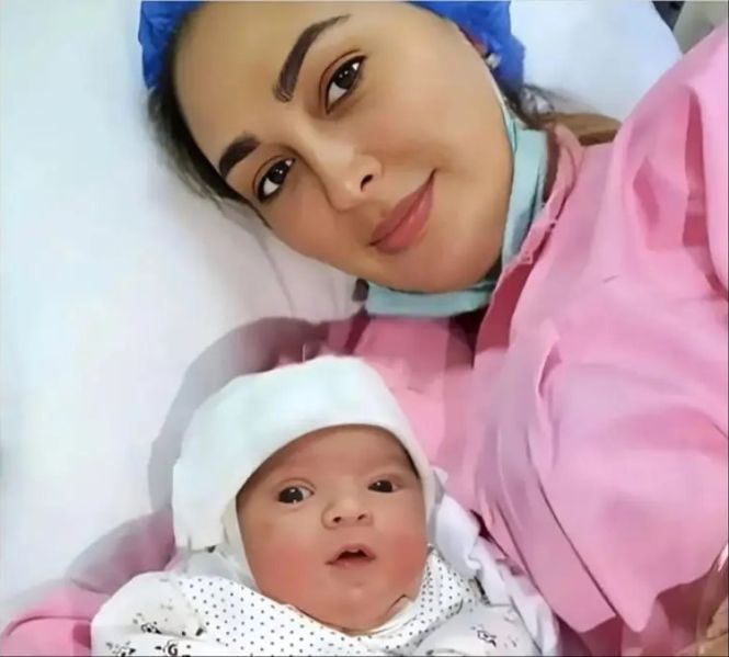 پرونده:الهام حمیدی۱.jpg