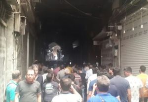 تجمع بازاریان تهران در اعتراض به رکود بازار و گرانی نرخ ارز