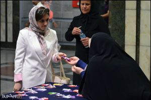 کار فرهنگی «گروه رگا» در ایستگاه متروی امام خمینی تهران