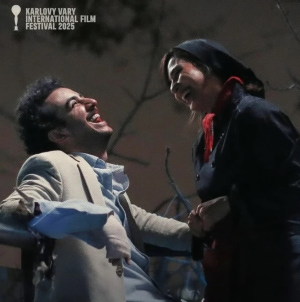 سکانسی از تهران کنارت