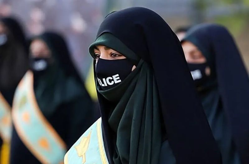 پرونده:پلیس زن در ایران۸.jpg