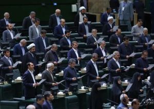 ادای سوگند منتخبان مجلس دوازدهم