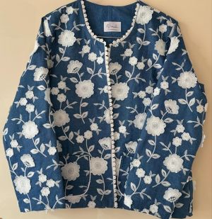 کت زنانه اپلیکه‌دوزی شده