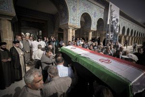 تشییع احمد اقتداری در حسینیهٔ اعظم گراش