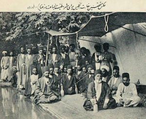 محمدتقی بنکدار و جماعت بزاز تهران هنگام تحصن در سفارت انگلیس