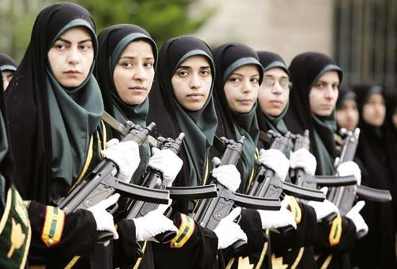 پرونده:پلیس زن در ایران۱۳.jpg