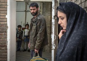 امیرعلی دانایی و لیندا کیانی در فیلم انزوا